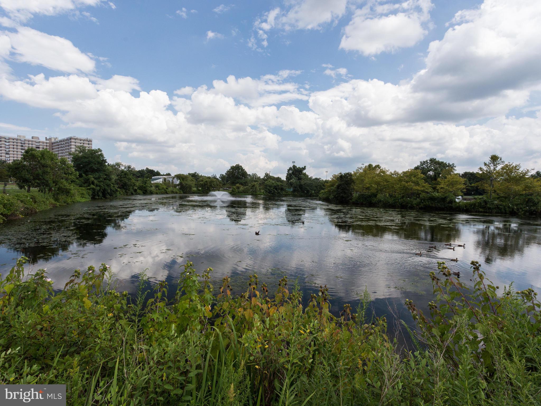 385 CAMERON STATION BLVD