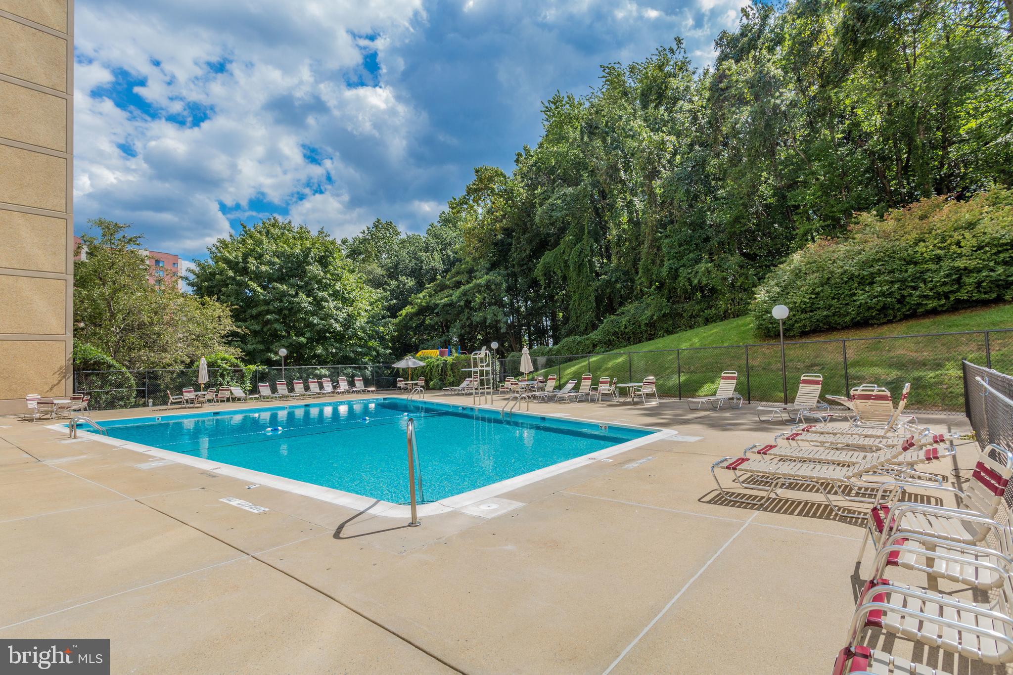 6300 Stevenson Ave #413