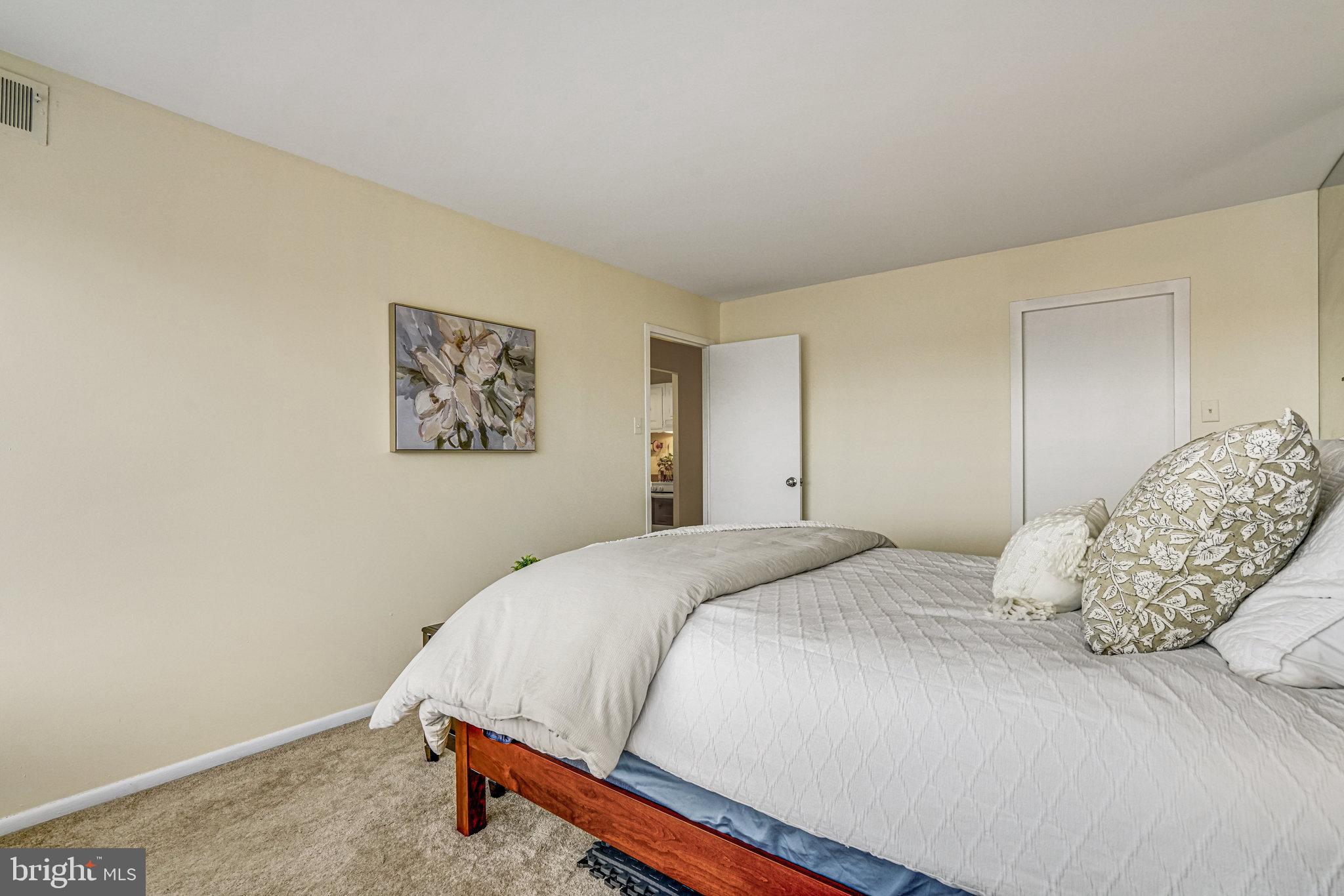 5340 Holmes Run Pkwy #1207