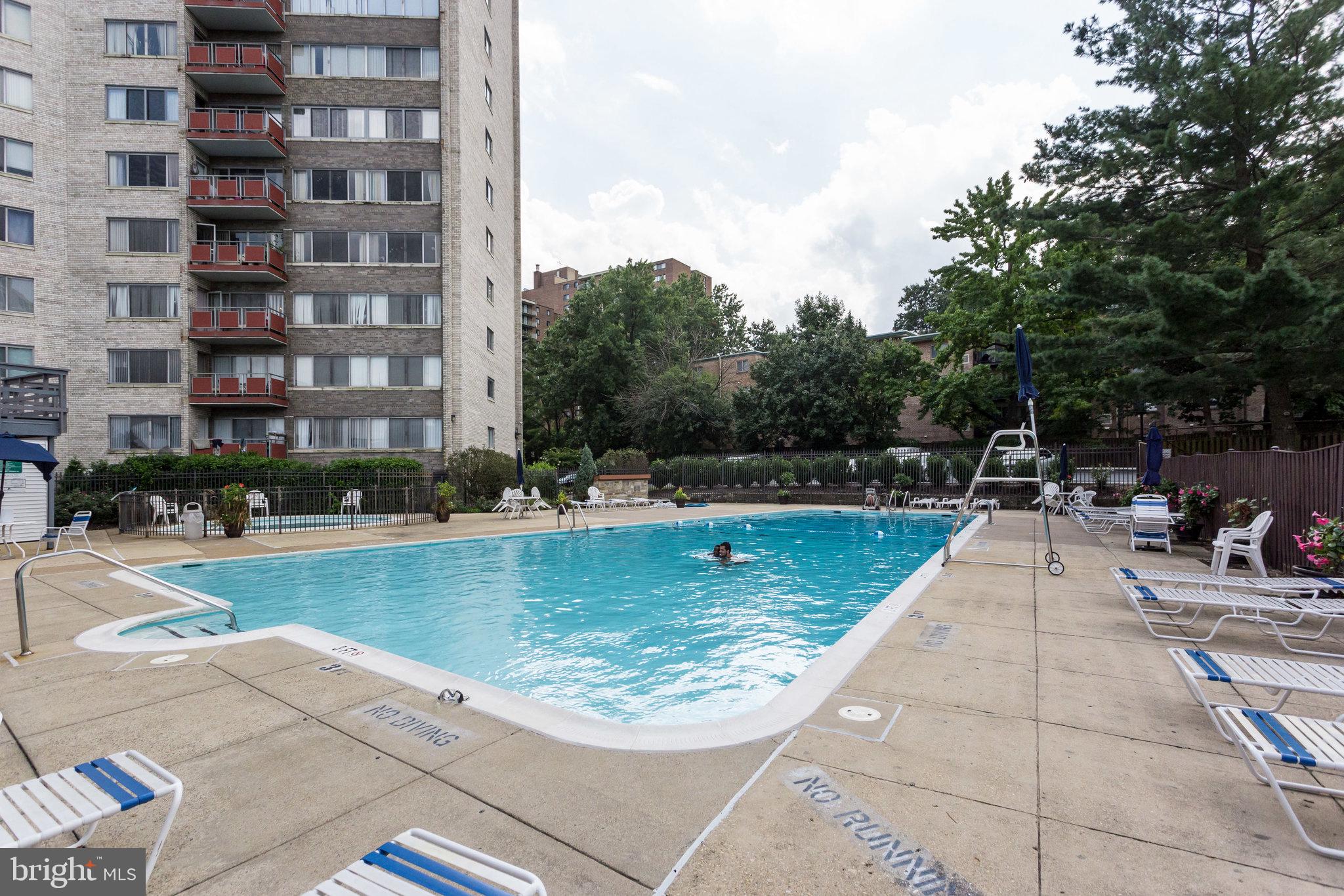 5340 Holmes Run Pkwy #1207