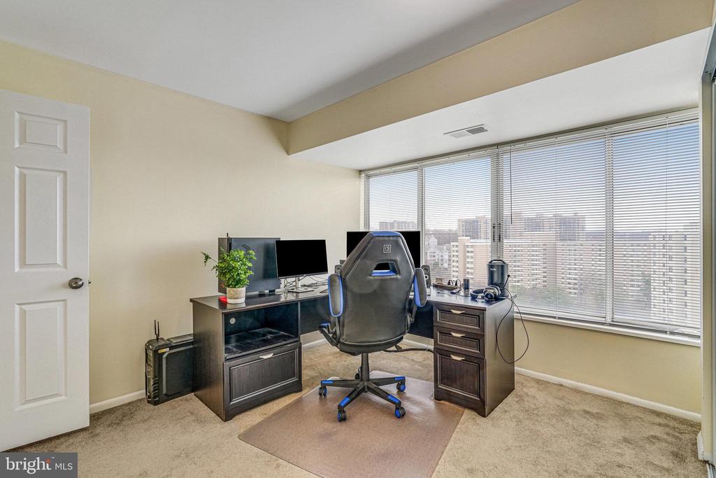5340 Holmes Run Pkwy #1207