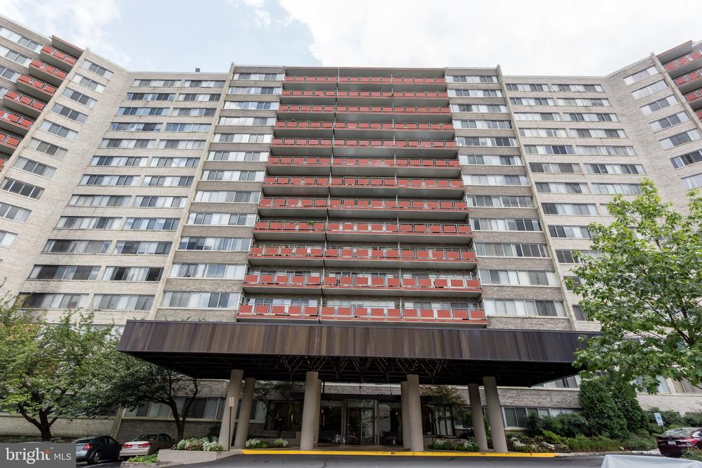 5340 Holmes Run Pkwy #1207