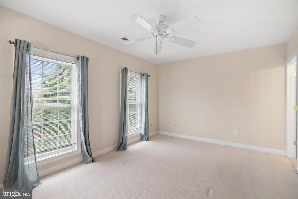 508 S FAYETTE ST S