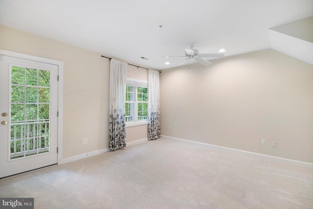 508 S FAYETTE ST S