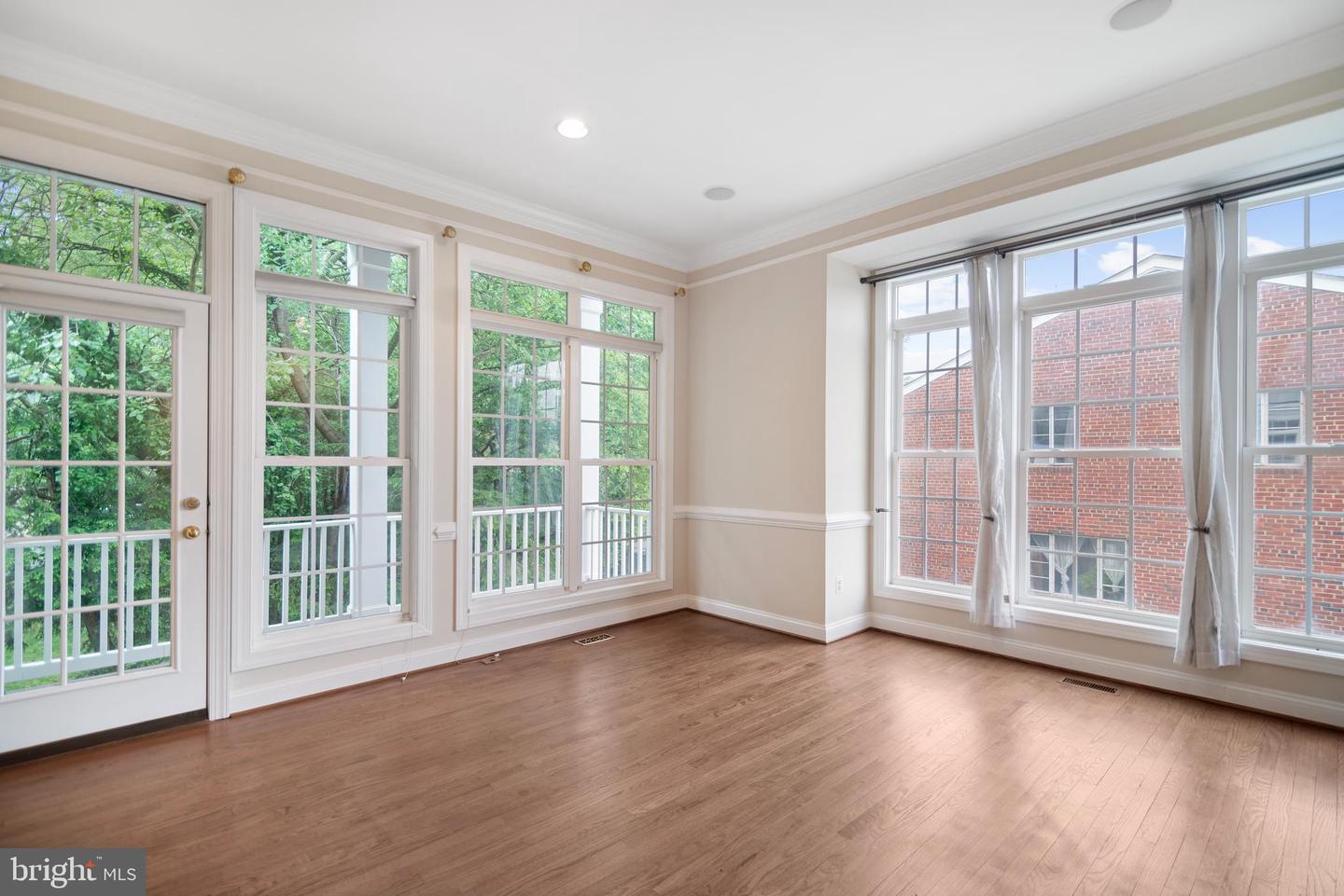 508 S FAYETTE ST S