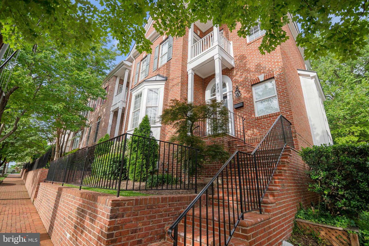 508 S FAYETTE ST S