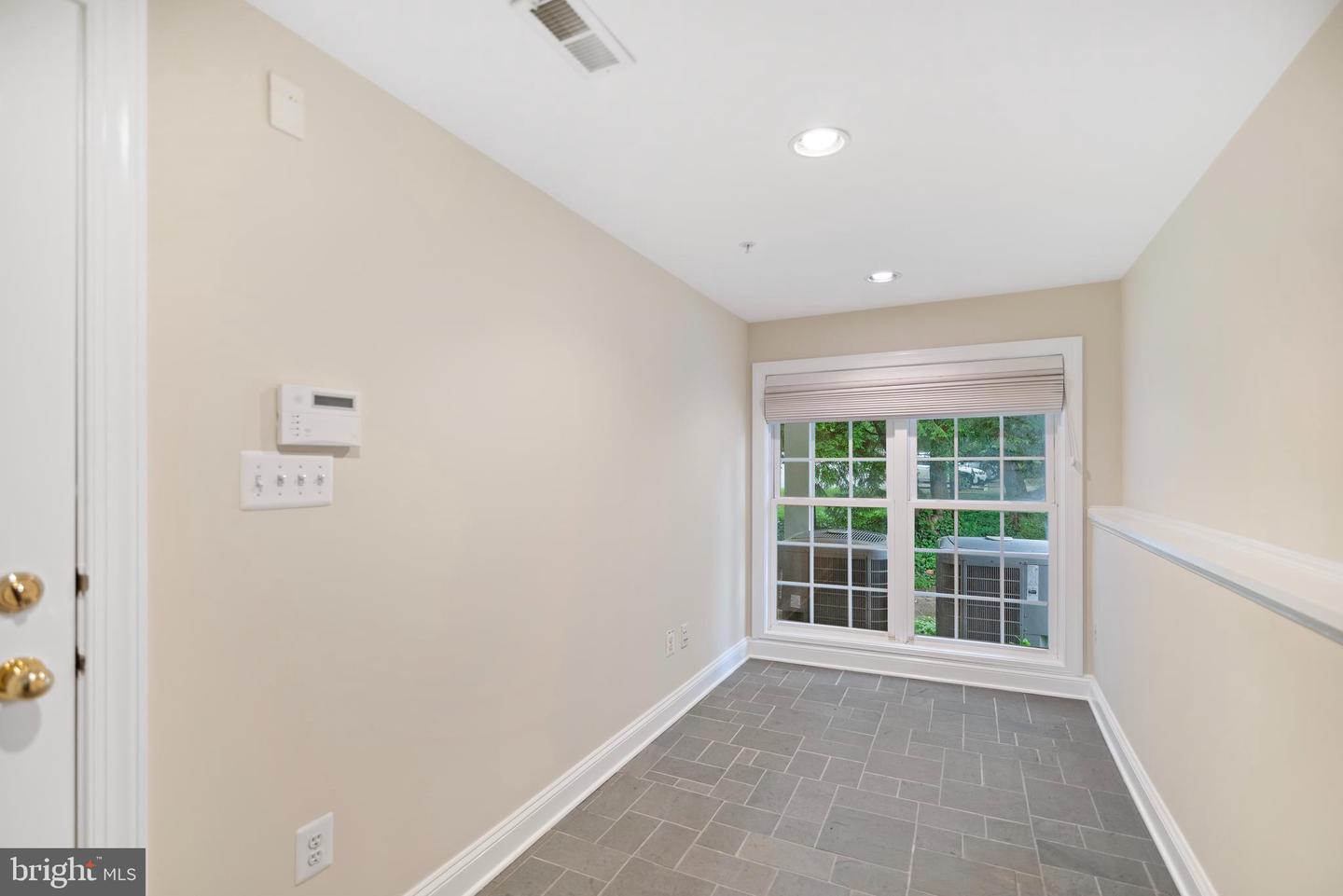 508 S FAYETTE ST S