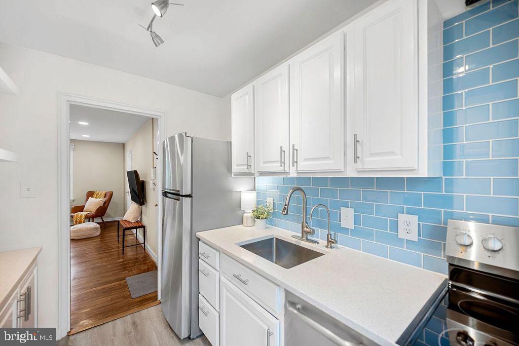 117 E Glebe Rd #C