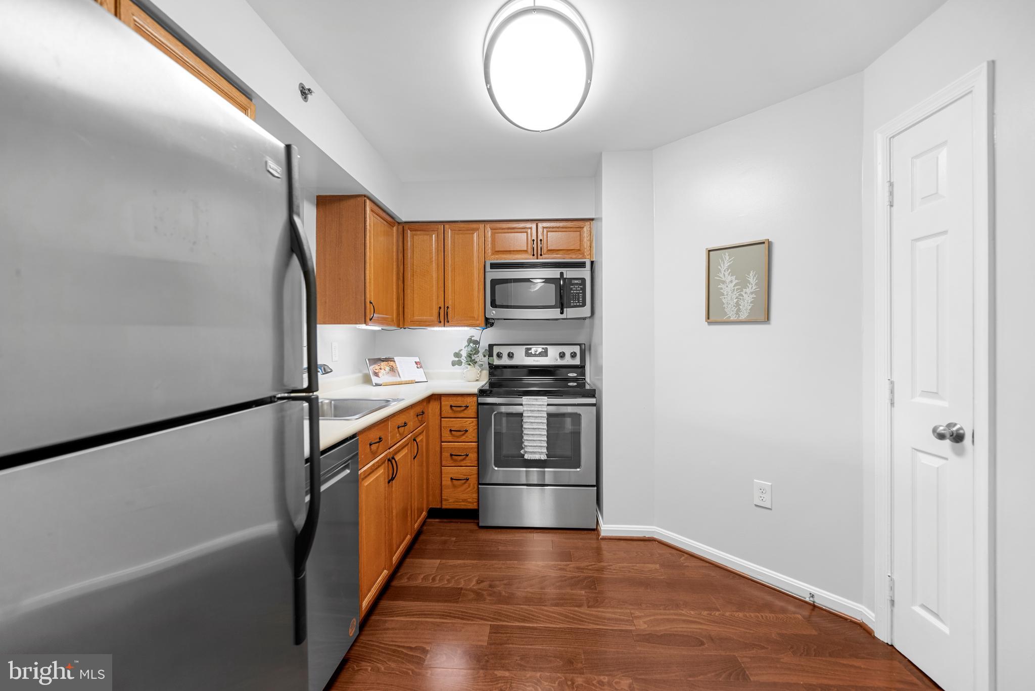 545 E Braddock Rd E #302