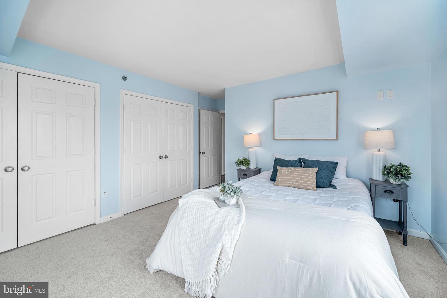 545 E Braddock Rd E #302