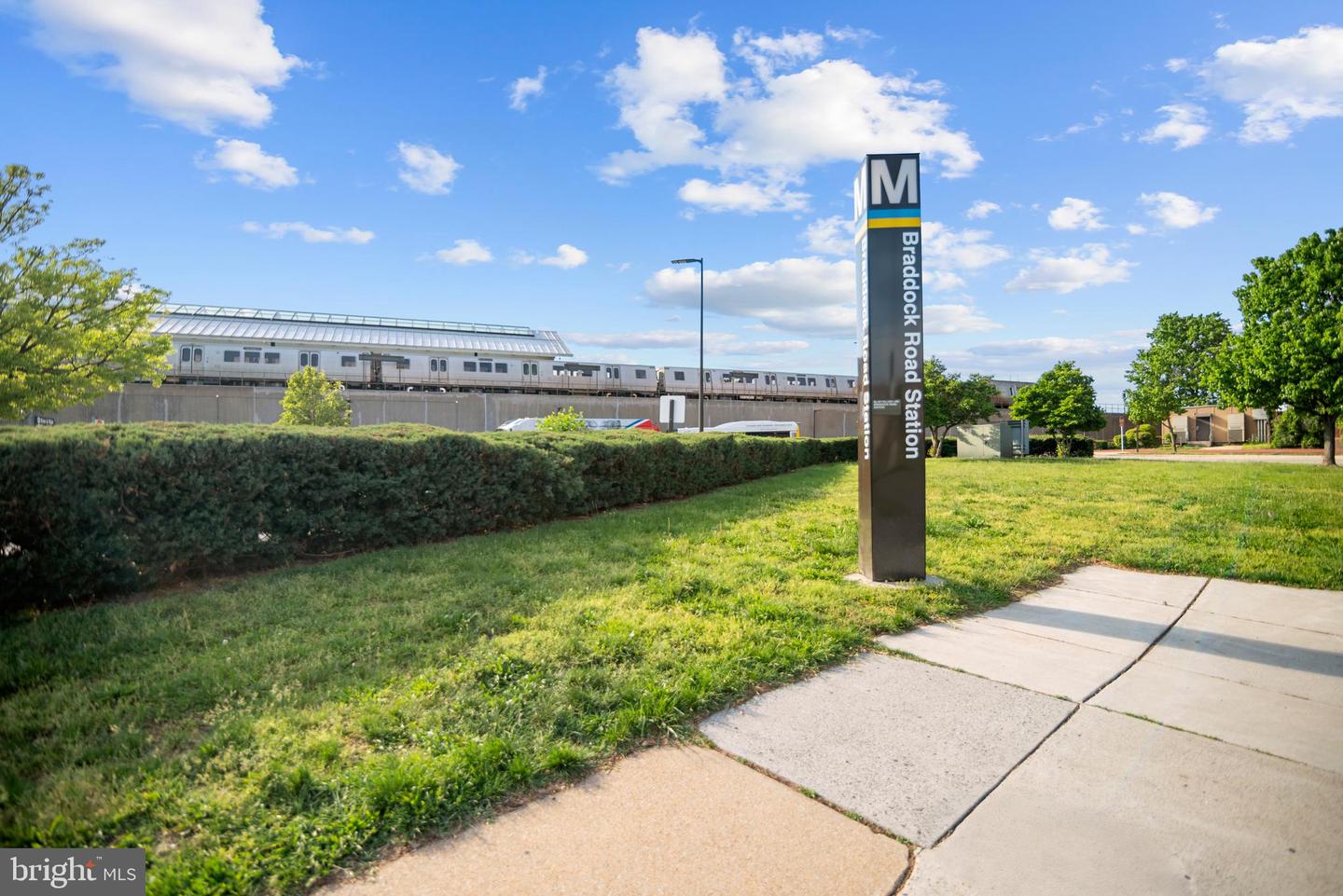545 E Braddock Rd E #302