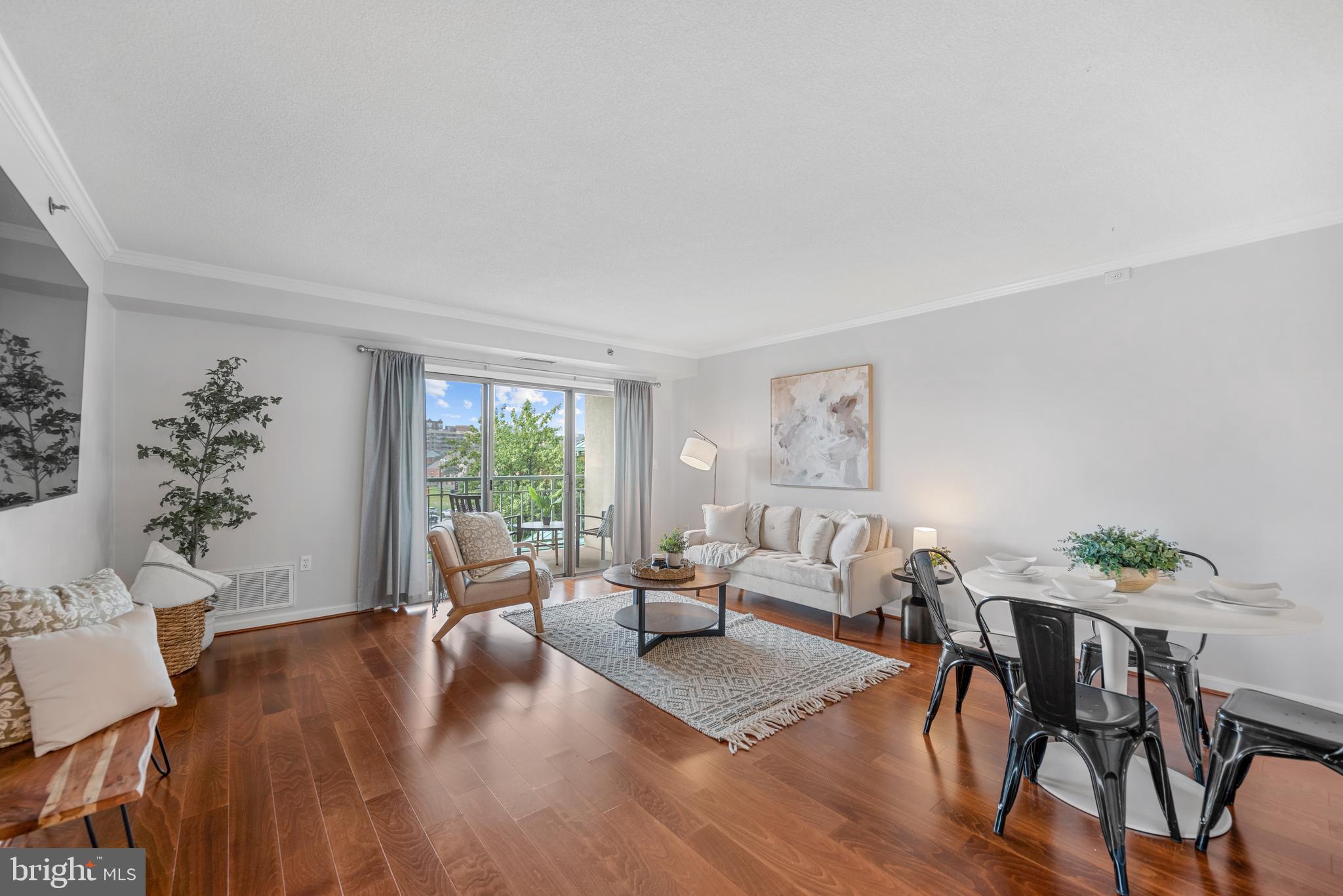 545 E Braddock Rd E #302