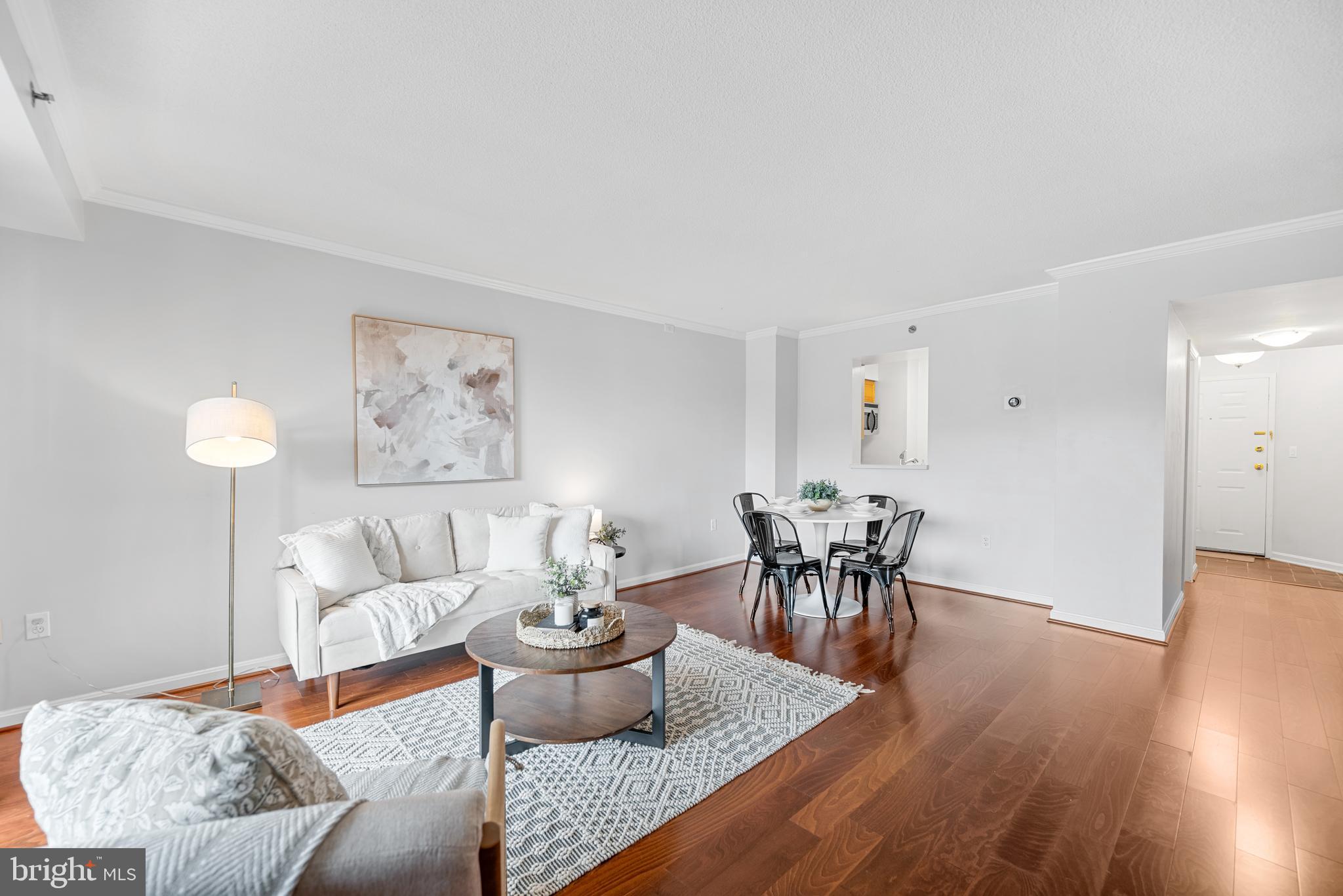 545 E Braddock Rd E #302