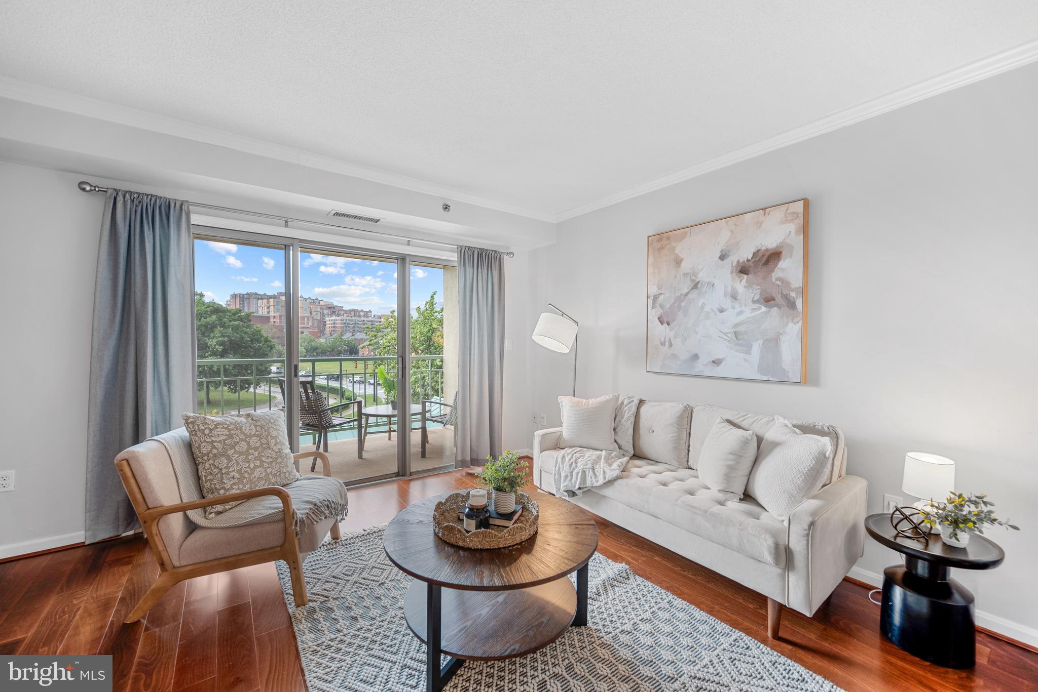 545 E Braddock Rd E #302