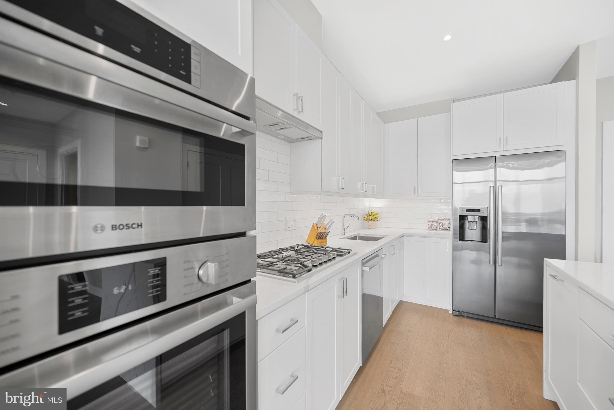 925 N Fairfax Street #1203