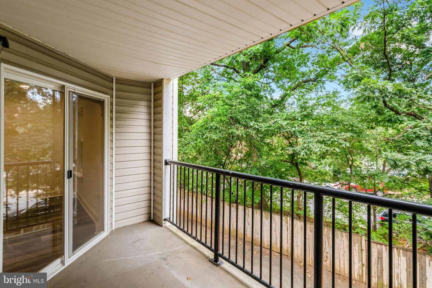 3307 WYNDHAM CIR #2157