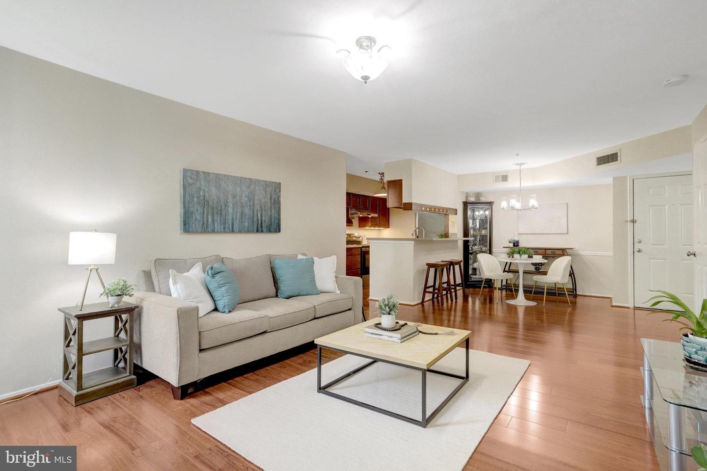 3315 Wyndham Cir #2235