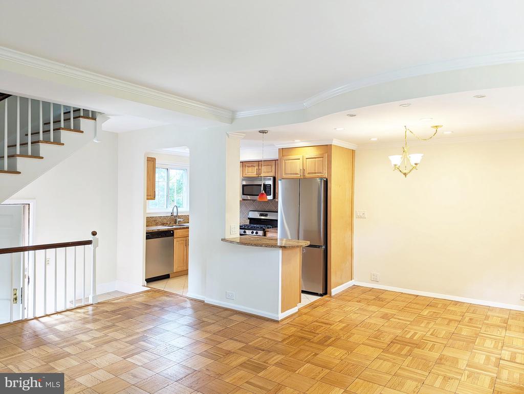 1602 RIPON PLACE