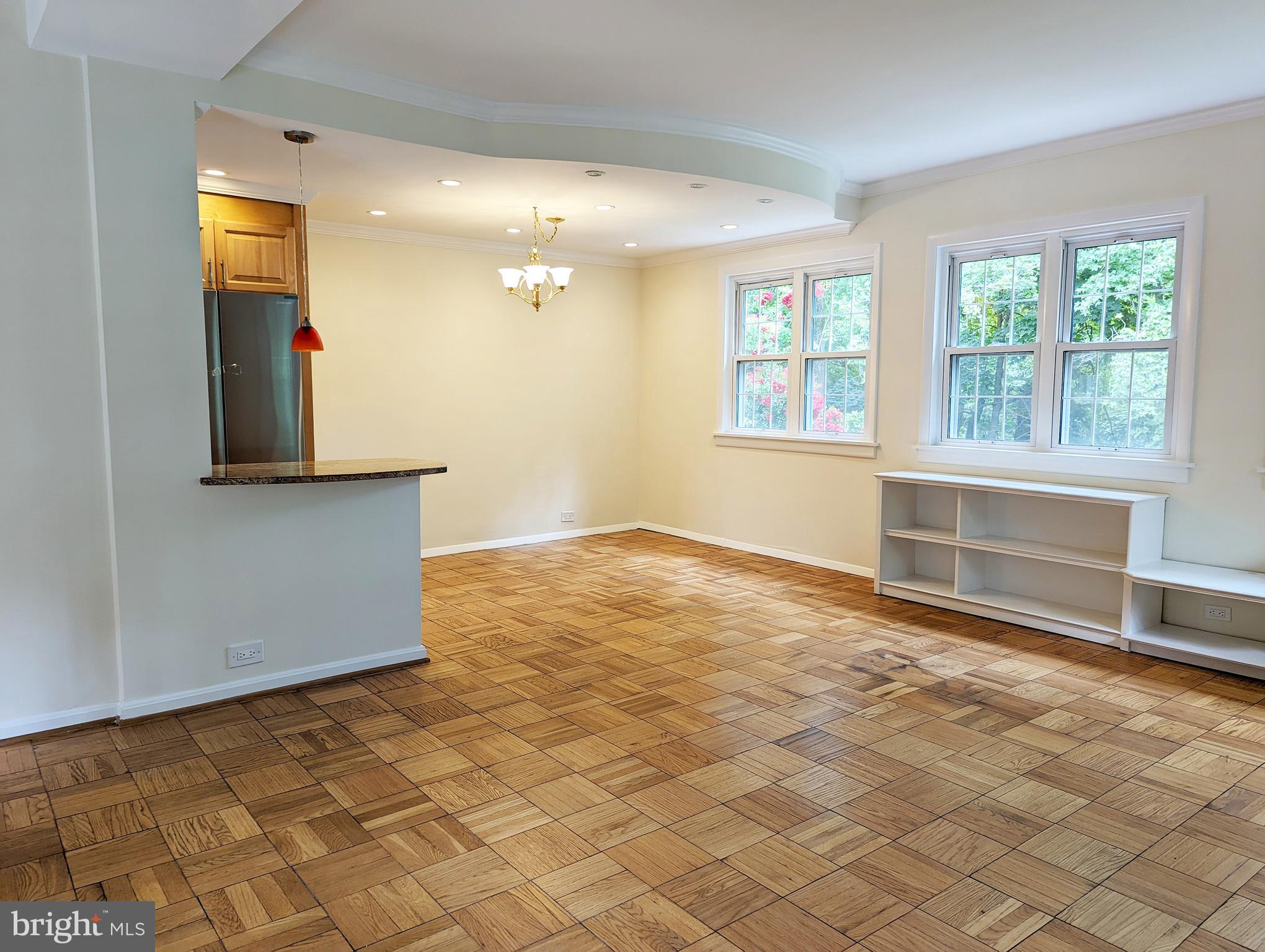 1602 RIPON PLACE
