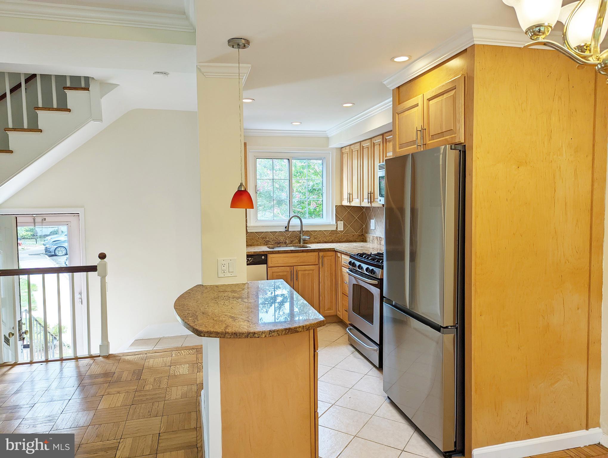1602 RIPON PLACE