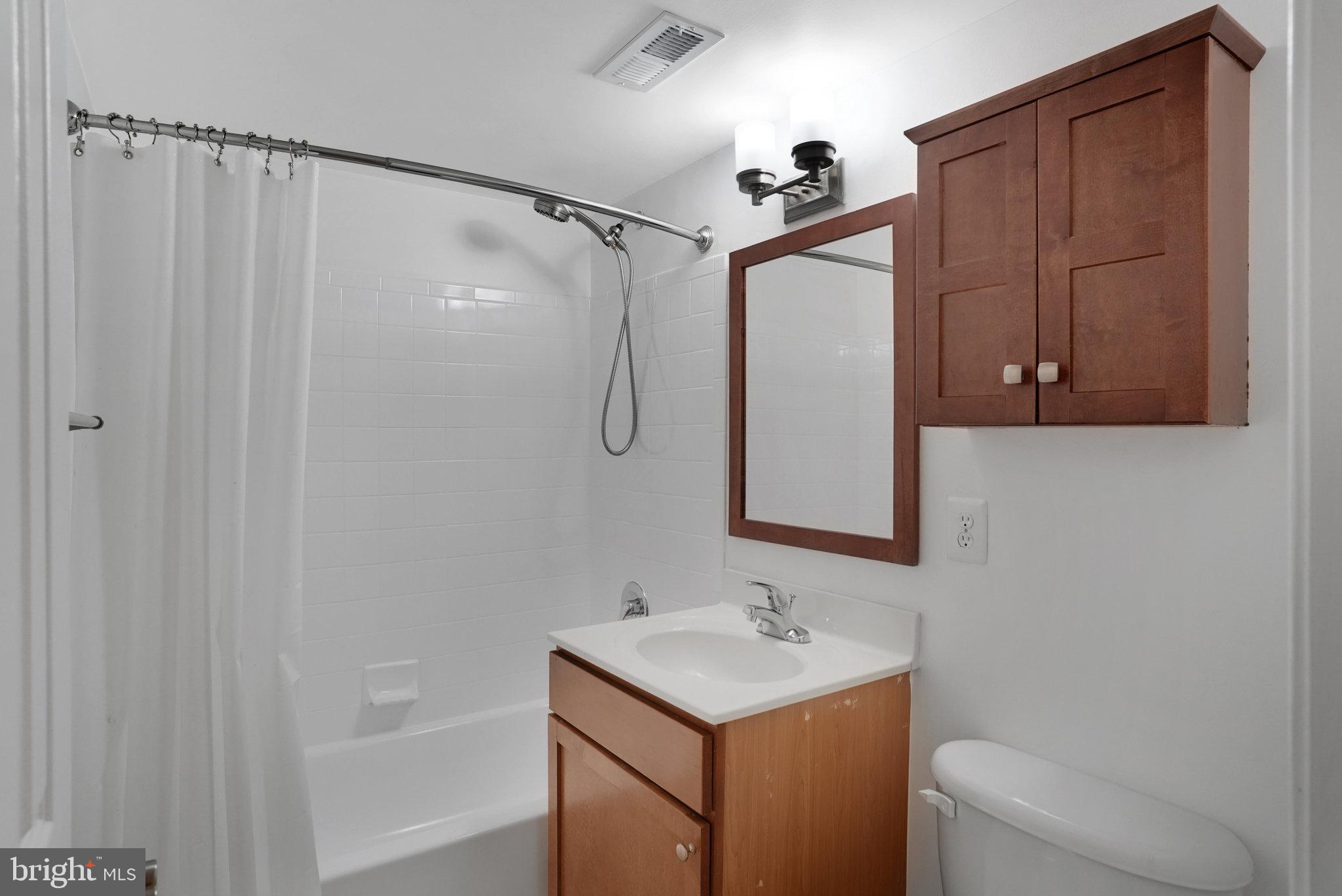 1309 N VAN DORN STREET