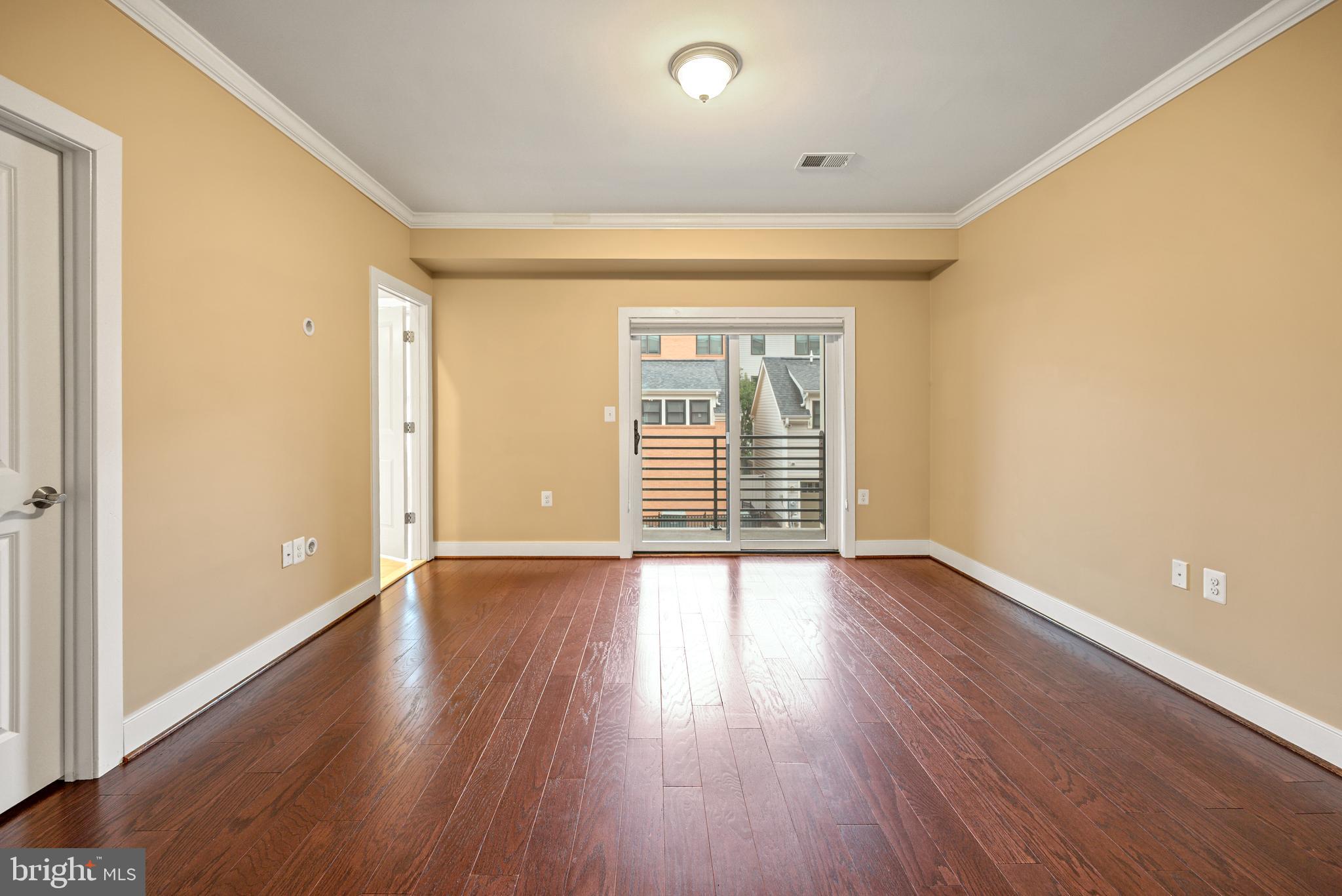 2111 RICHMOND HIGHWAY 101