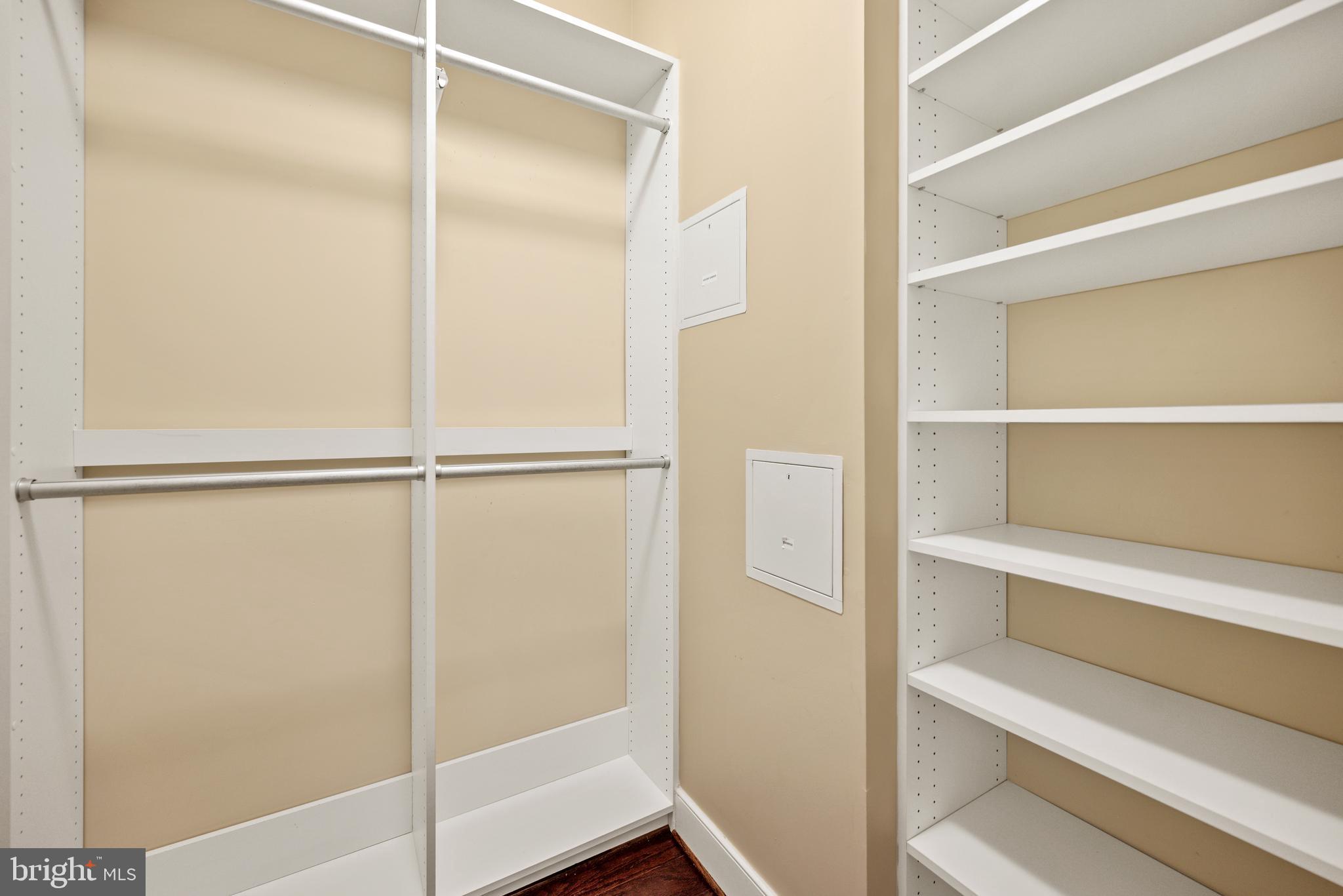 2111 RICHMOND HIGHWAY 101