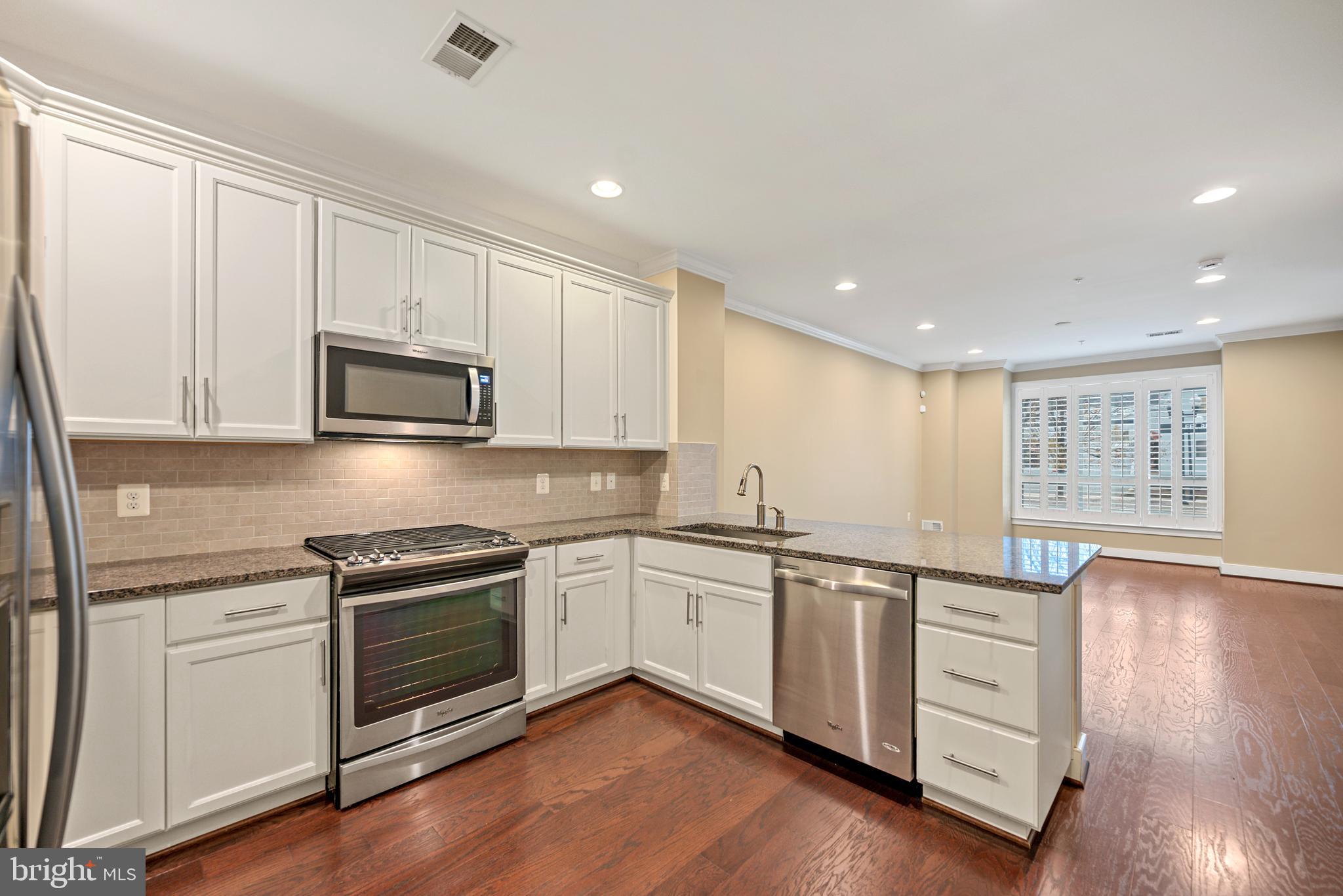 2111 RICHMOND HIGHWAY 101