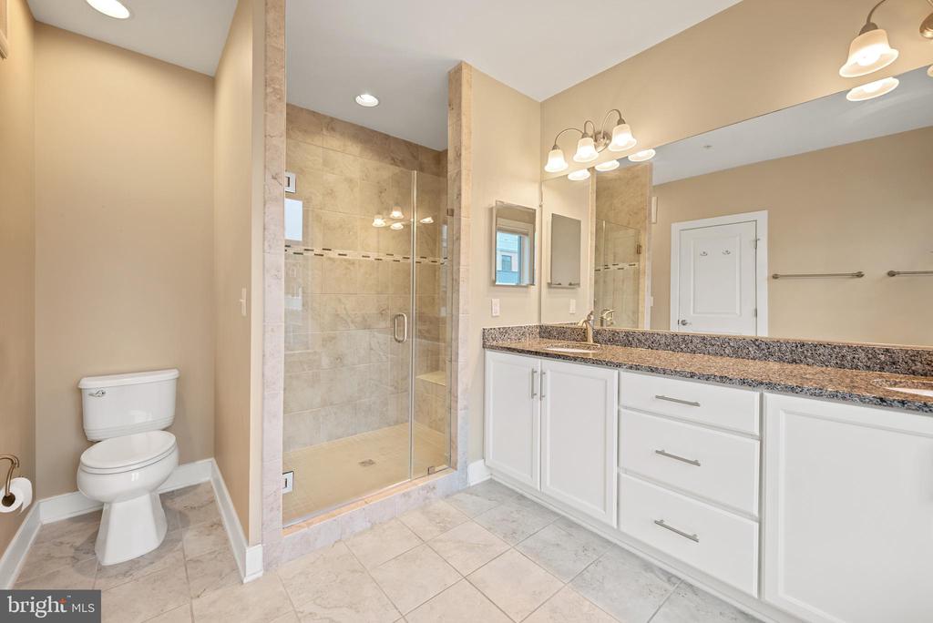 2111 RICHMOND HIGHWAY 101