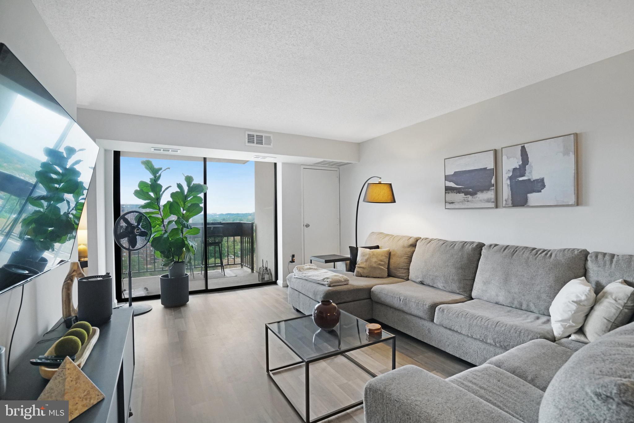 5300 HOLMES RUN PARKWAY 1413