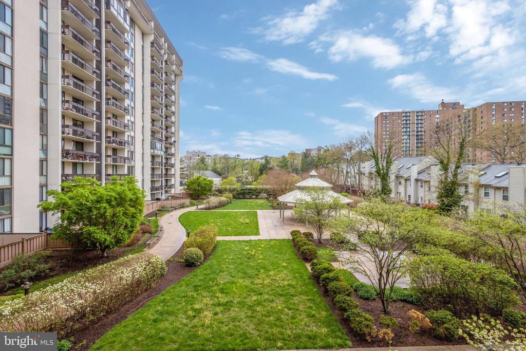 5300 HOLMES RUN PARKWAY 1413