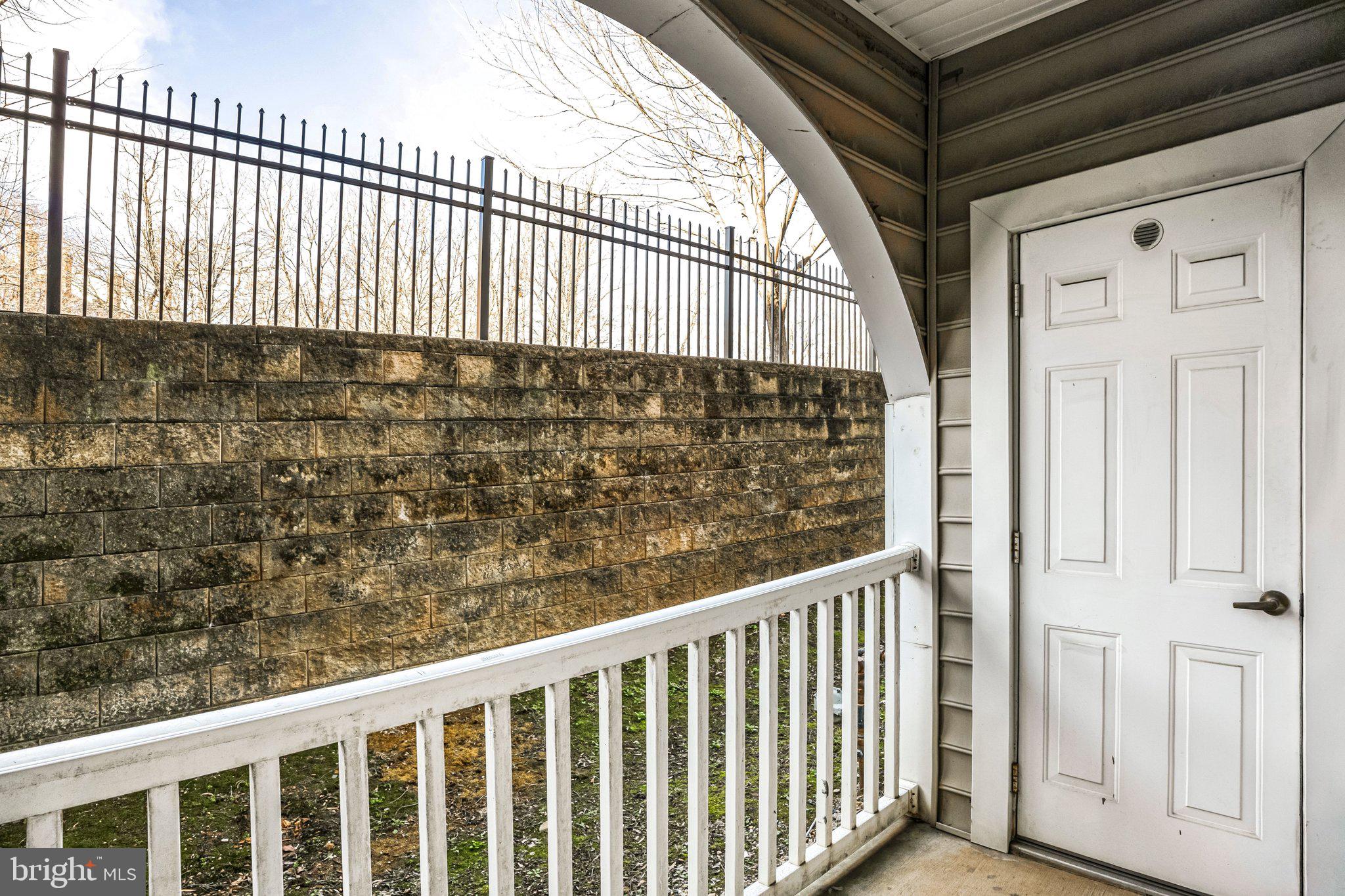 4560 STRUTFIELD LANE 1110