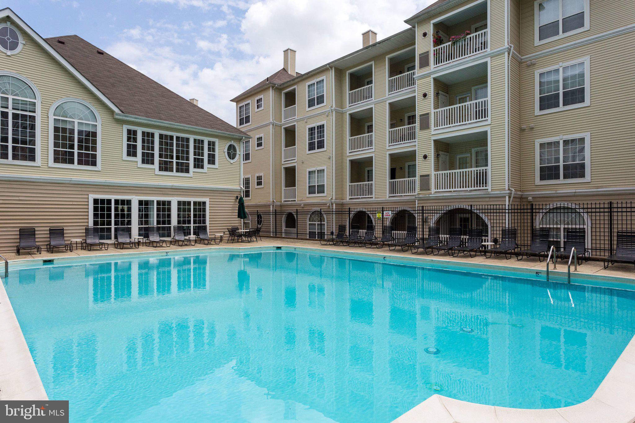 4560 STRUTFIELD LANE 1110