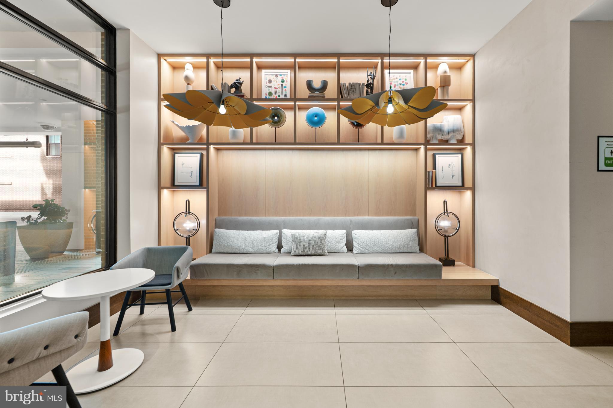 925 N FAIRFAX STREET 507