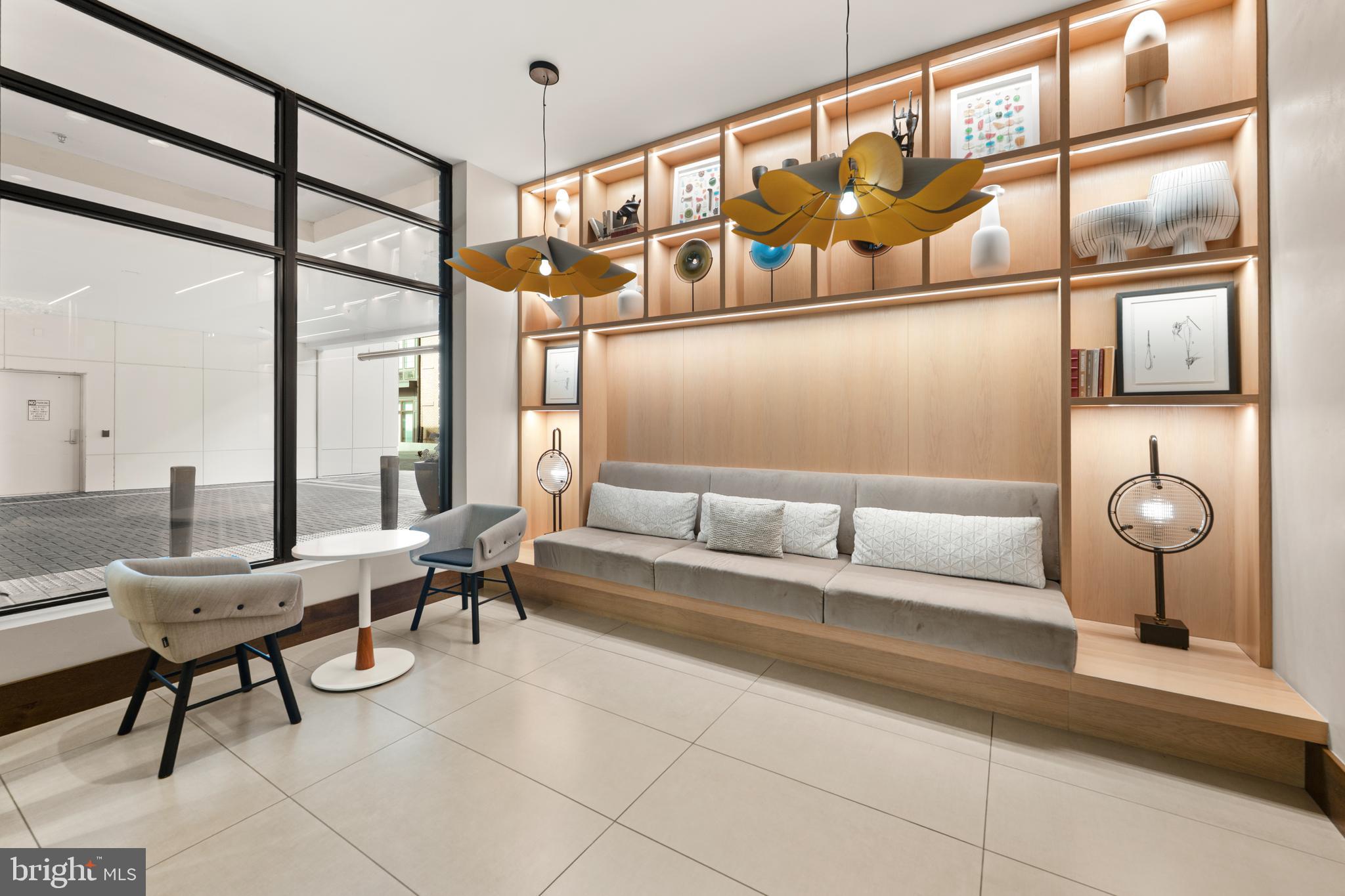 925 N FAIRFAX STREET 507