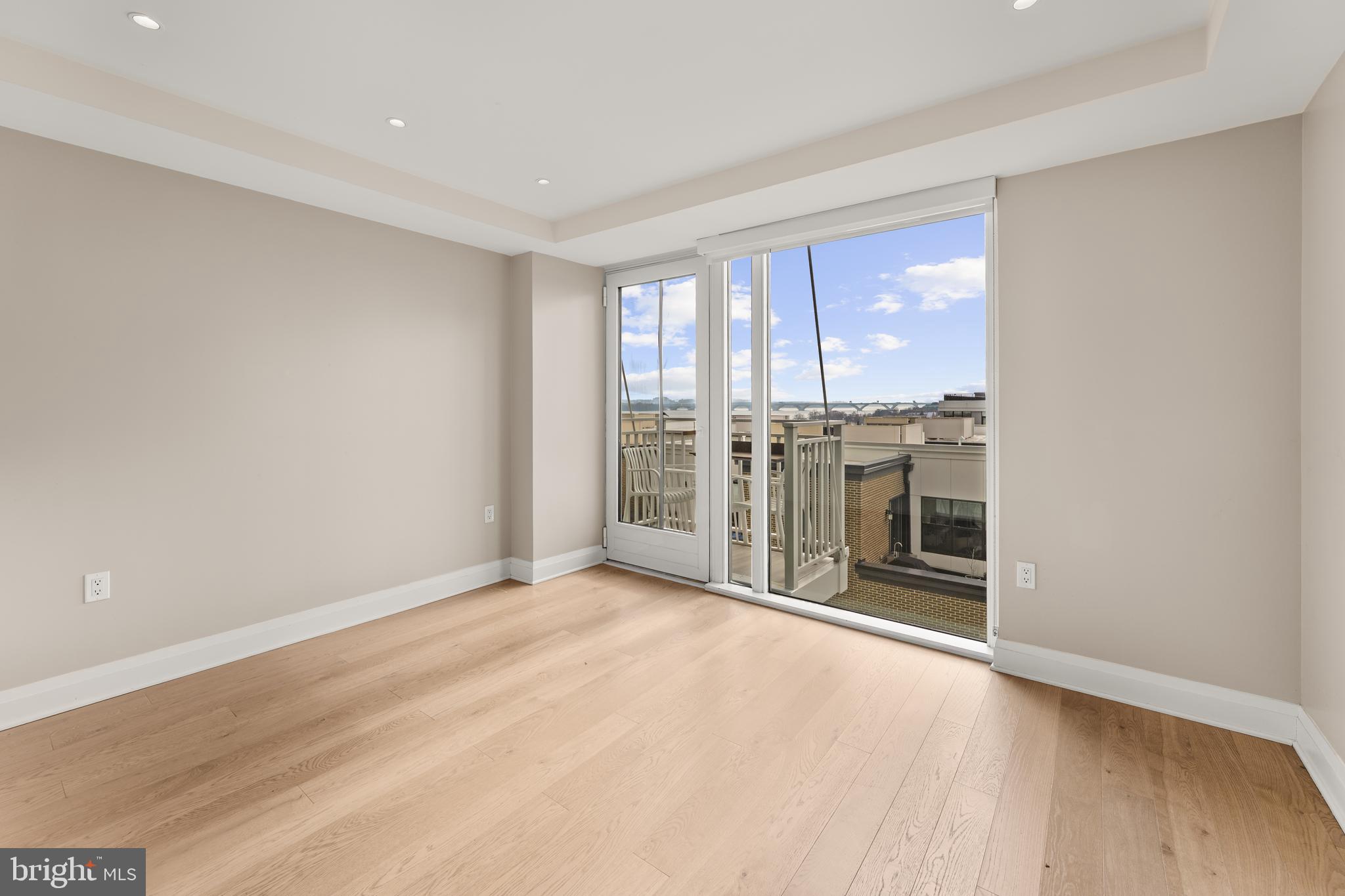 925 N FAIRFAX STREET 507