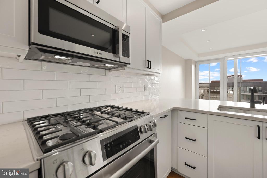 925 N FAIRFAX STREET 507