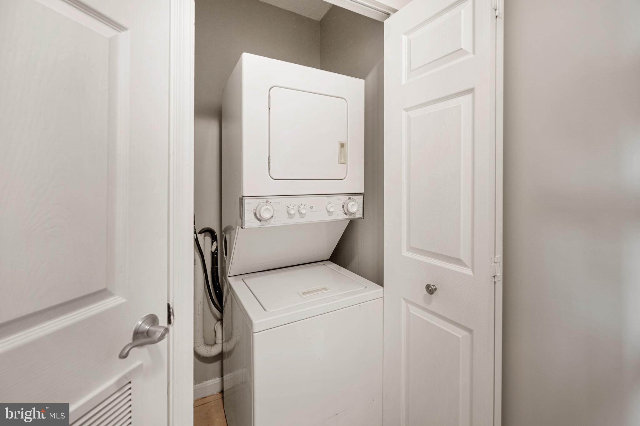 3101 N HAMPTON DRIVE 1319