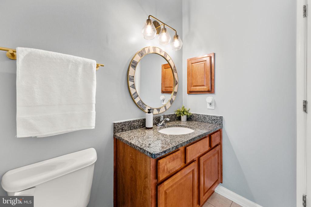 4551 STRUTFIELD LANE 4303