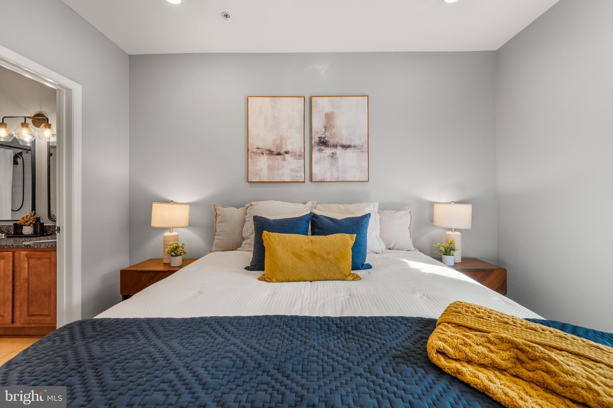 4551 STRUTFIELD LANE 4303