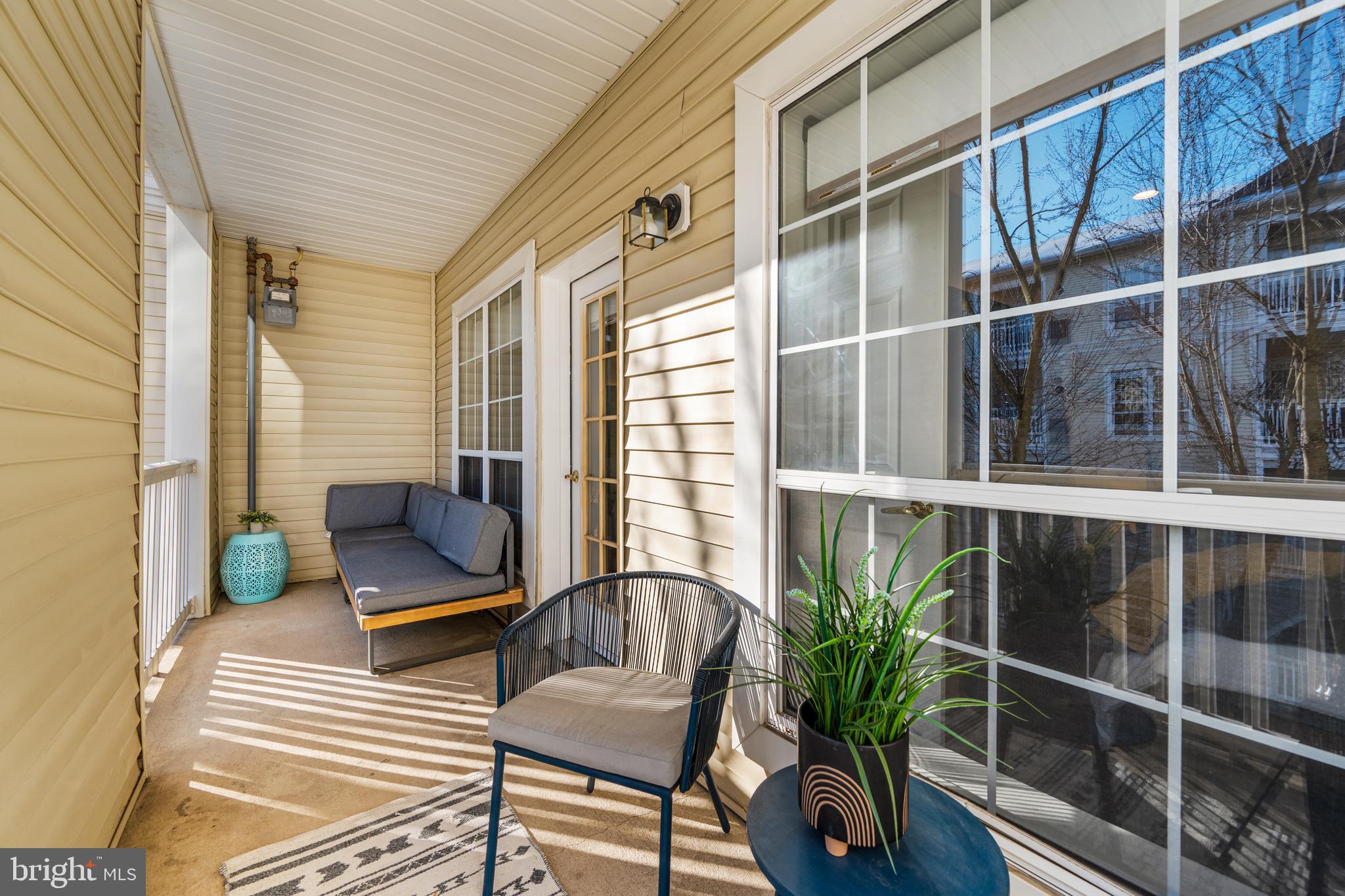 4551 STRUTFIELD LANE 4303