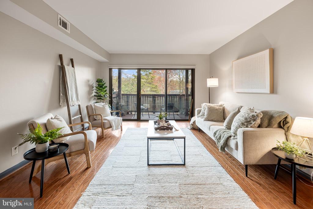 205 SKYHILL ROAD 4