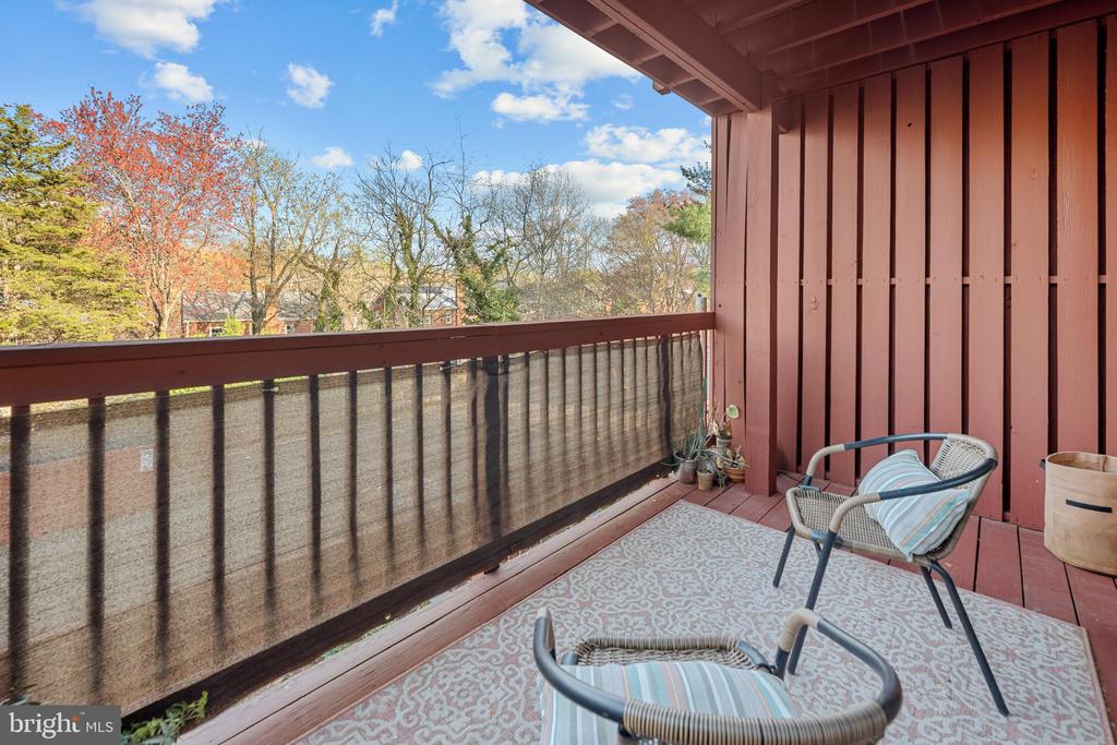 205 SKYHILL ROAD 4