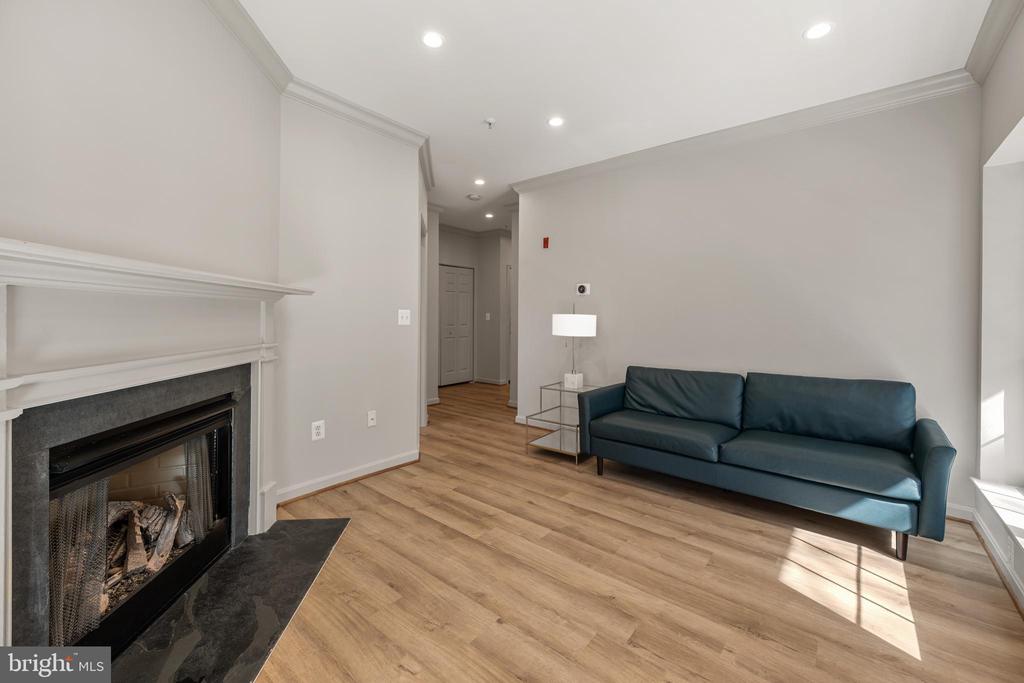 4560 STRUTFIELD LANE 1311