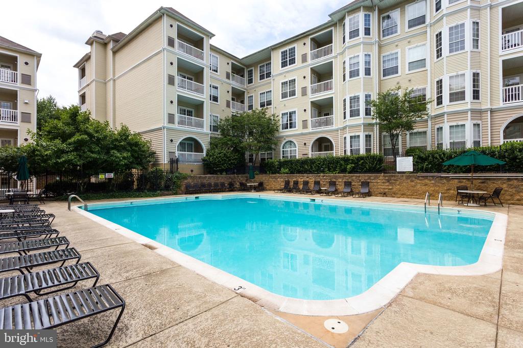 4560 STRUTFIELD LANE 1311