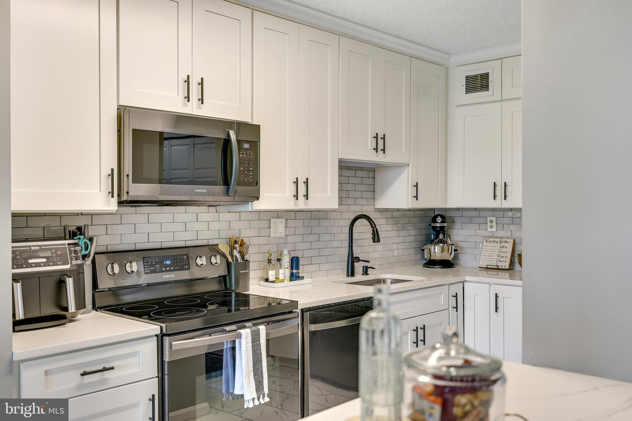 5500 HOLMES RUN PARKWAY 510