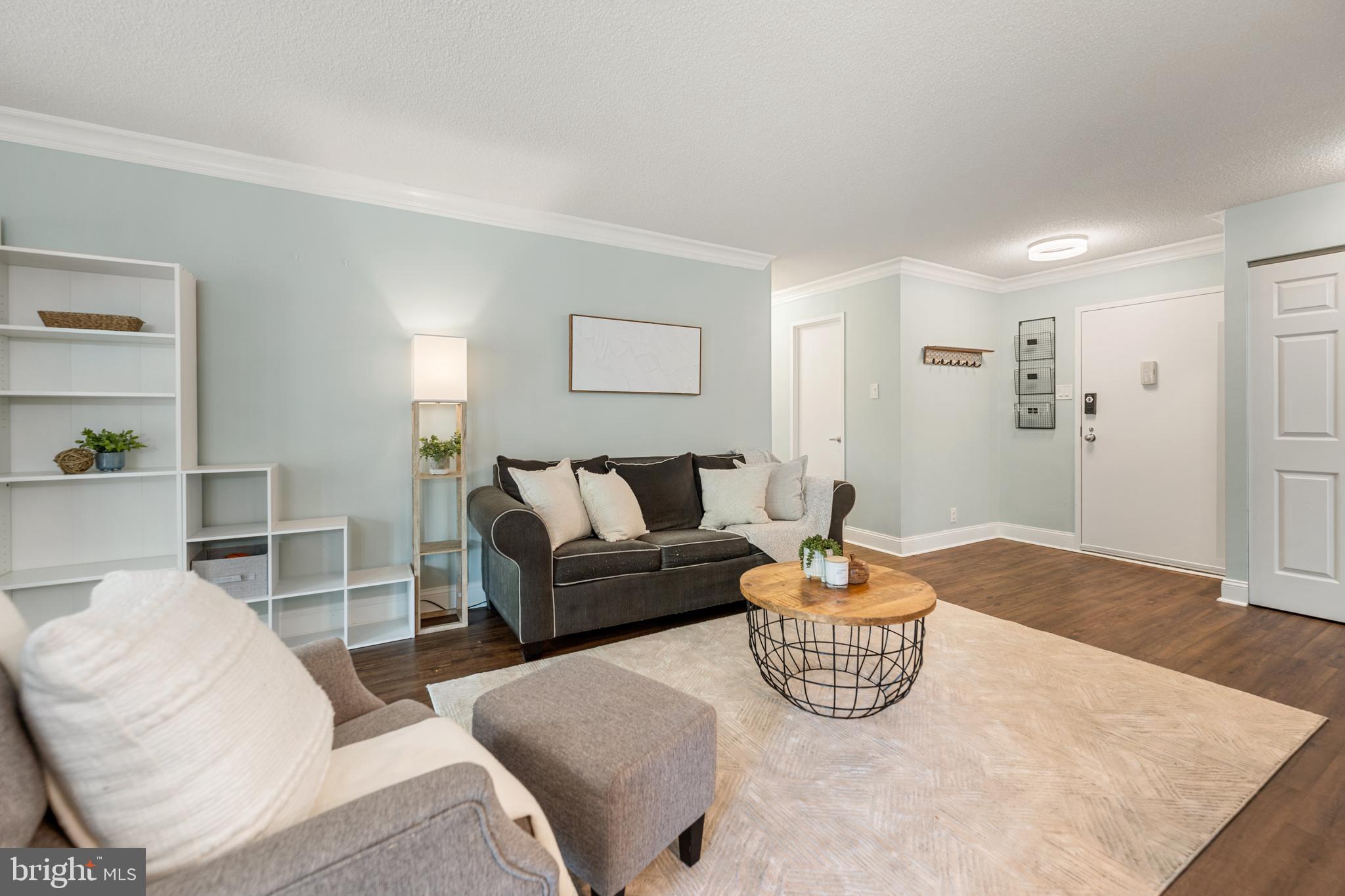 203 YOAKUM PARKWAY 609