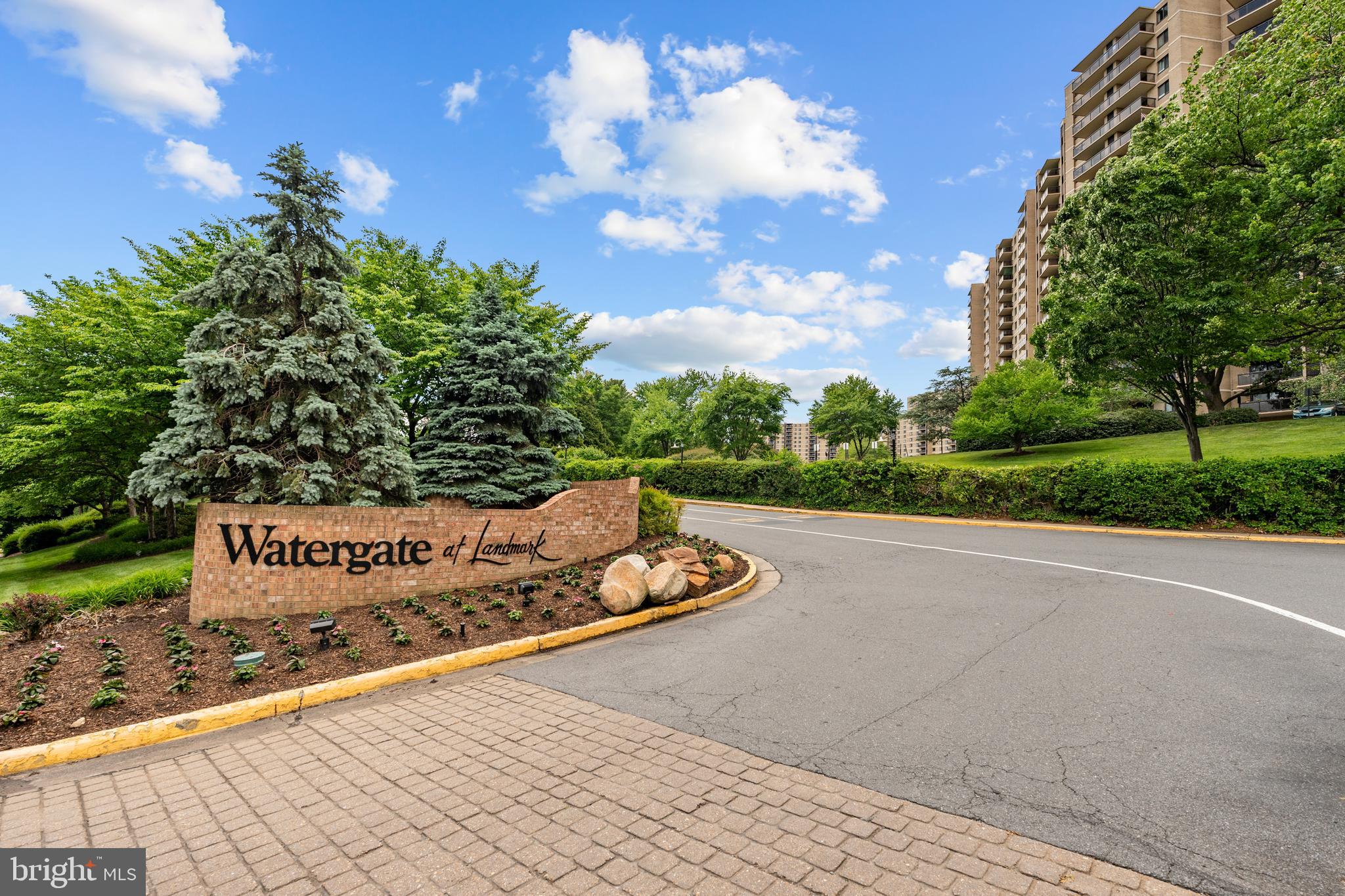 203 YOAKUM PARKWAY 609