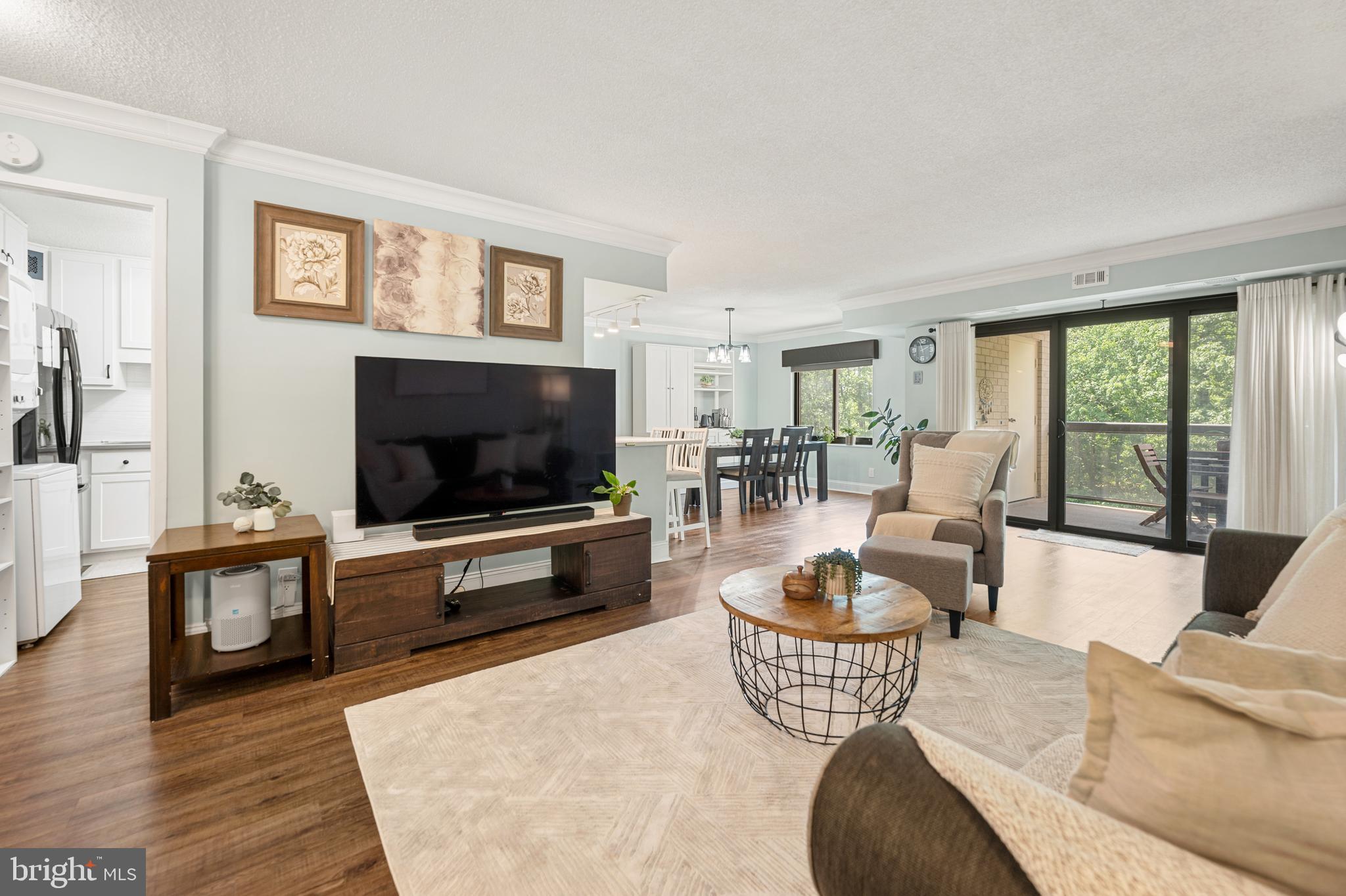 203 YOAKUM PARKWAY 609