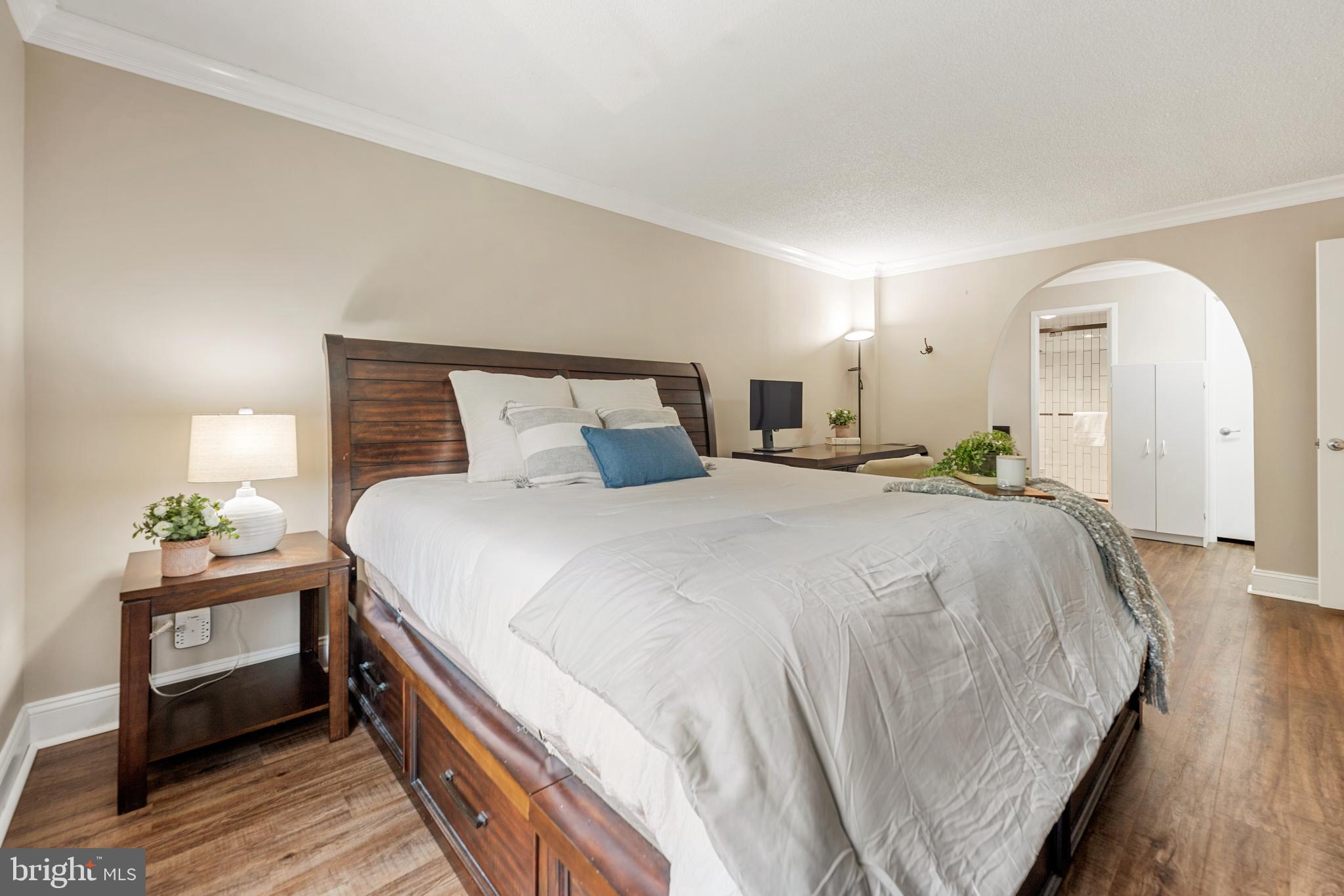 203 YOAKUM PARKWAY 609